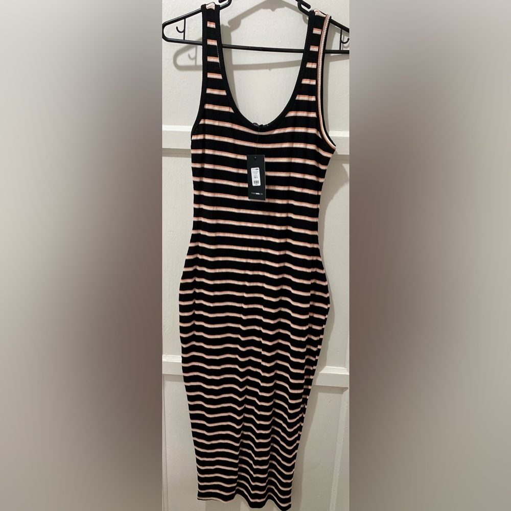 Fashion Nova 1x Midi Dress